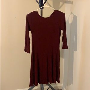 Burgundy 3/4 sleeve knit dress